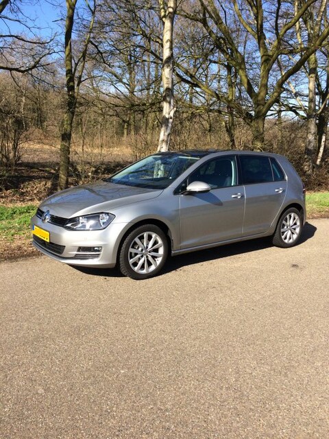 Volkswagen Golf 1.2 TSI 110pk Connected Series (2017)