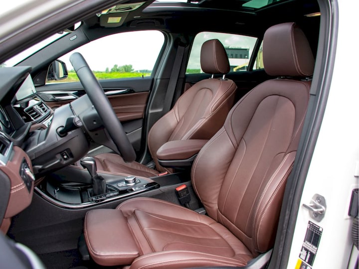 BMW X2 xDrive25e (2023)