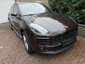 Porsche Macan S (2017)