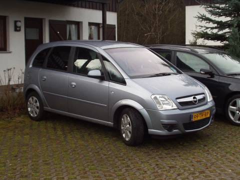 Opel Meriva 1.8-16V Enjoy (2006)