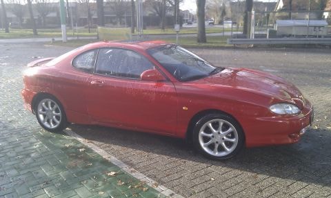 Hyundai Coupé 2.0i F (1998)