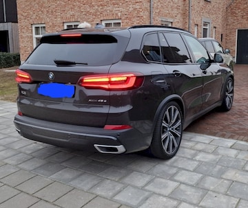 BMW X5 xDrive45e (2020)