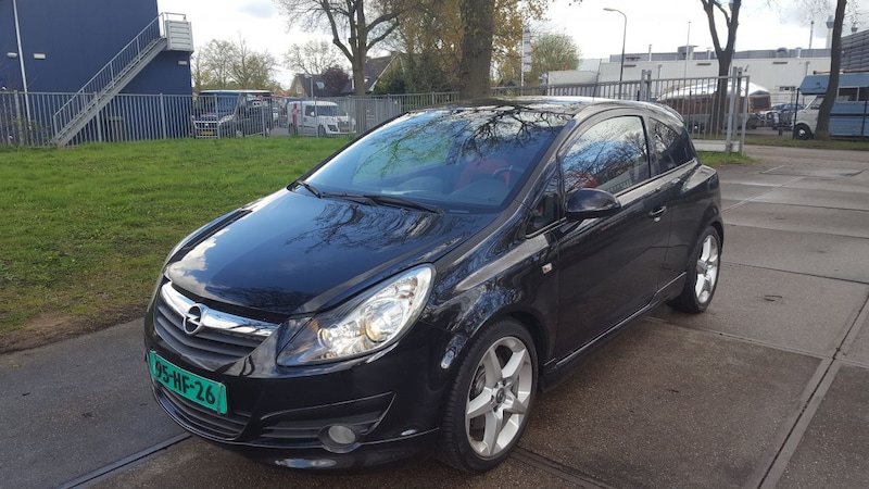 Opel Corsa 1.6 Turbo GSi (2009)
