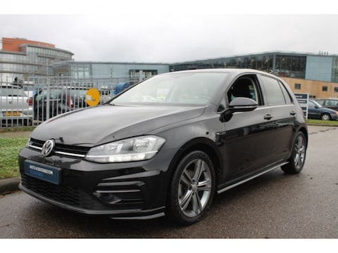 Volkswagen Golf 1.0 TSI 110pk Highline Business R