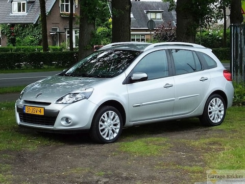Renault Clio Estate TCE 100 Dynamique