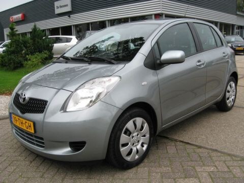 Toyota Yaris 1.3 16v VVT-i Linea Sol (2006)