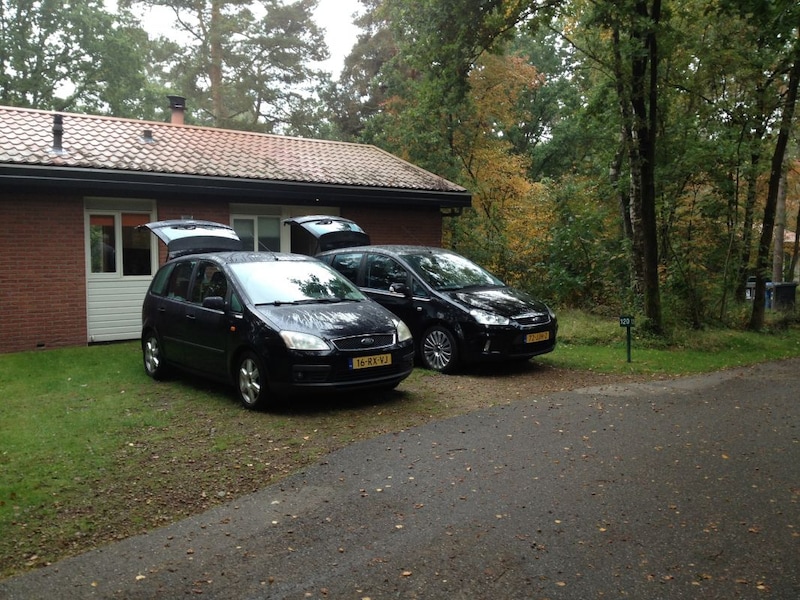 Ford C-MAX 1.8 16V Titanium (2009)
