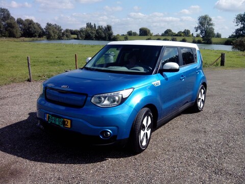 Kia Soul EV ExecutiveLine (2014)