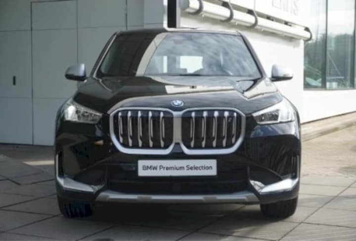 BMW iX1 xDrive30