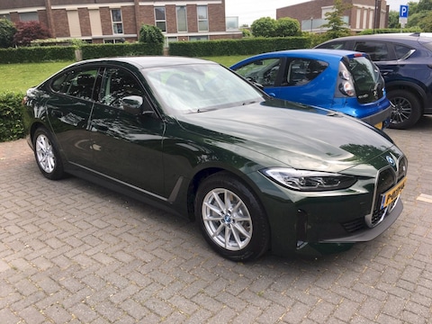 BMW i4 eDrive40