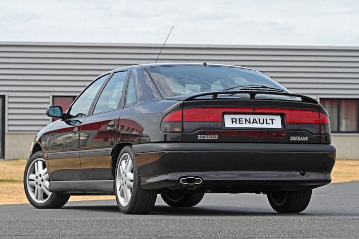 Renault Safrane Biturbo