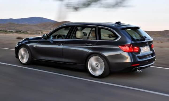 BMW 318d Touring Corporate Lease High Executive (2011)
