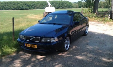 Volvo C70 T5 (1998)