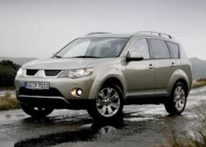 Mitsubishi Outlander 2.0 Di-D 4WD Instyle