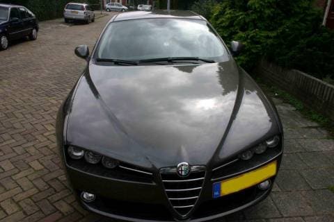 Alfa Romeo 159 Sportwagon 1.9 JTS Distinctive (2006)