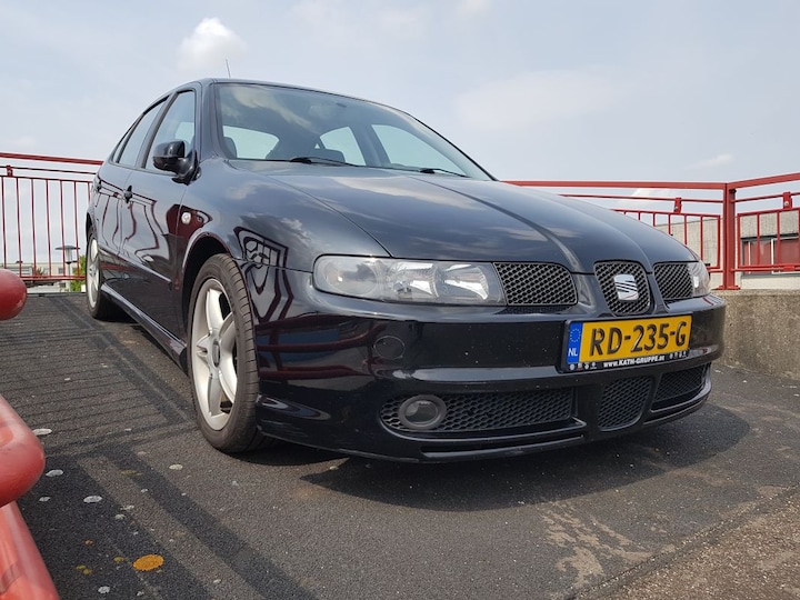 Seat Leon 2.8 V6 Cupra 4 (2001)