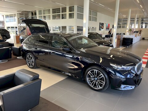 BMW i5 eDrive40 M Sport Edition Touring