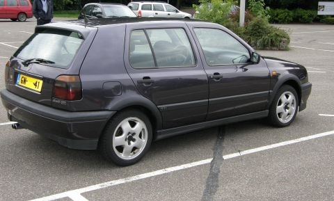 Volkswagen Golf 2.0 GTI (1993)
