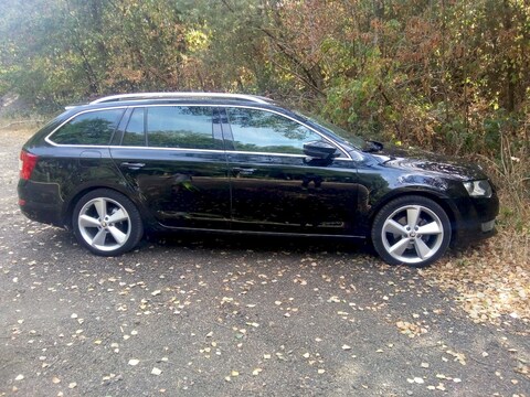 Skoda Octavia Combi 2.0 TDI Greentech Elegance Businessline