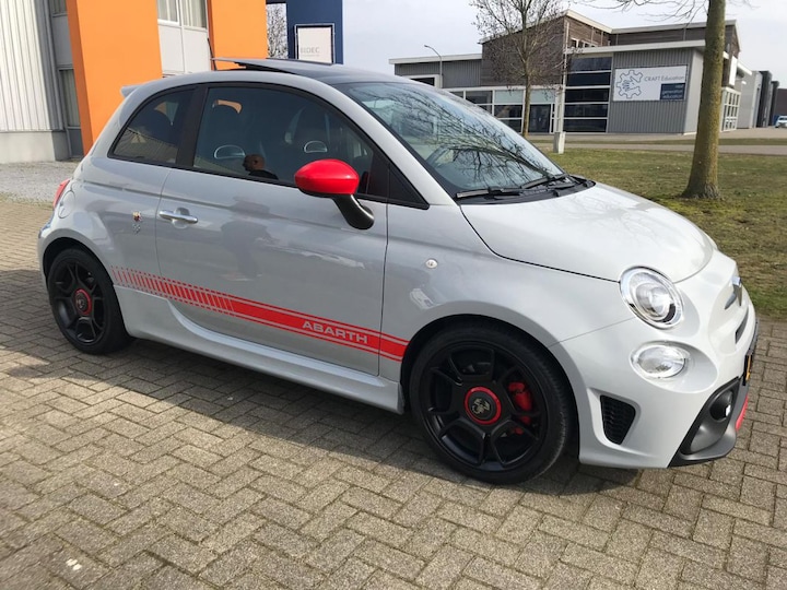 Abarth 595 1.4 T-Jet 165 Pista (2018)