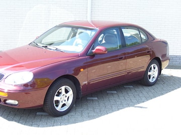 Daewoo Leganza 2.0 CDX (1998)