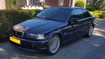 BMW 325Ci Executive (2001)