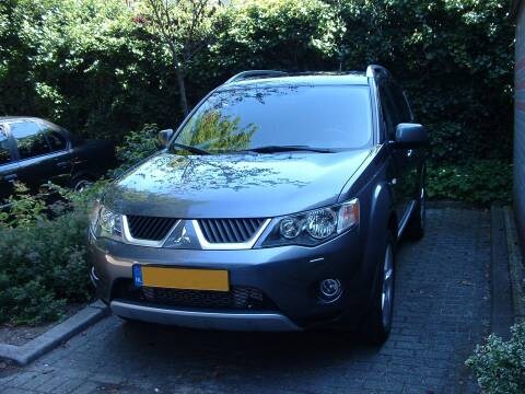 Mitsubishi Outlander 2.0 Di-D 4WD Instyle (2007)