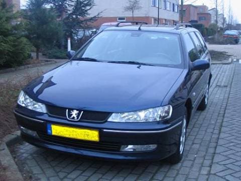 Peugeot 406 Familiale ST 1.8-16V (2001)