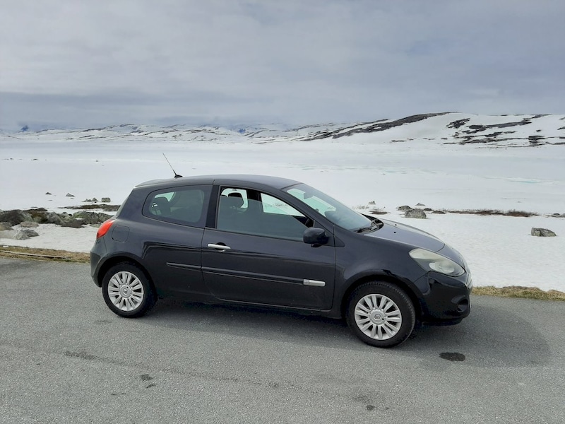 Renault Clio TCE 100 Collection (2010)