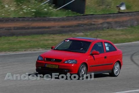 Opel Astra 1.6i-16V Sport (1998)