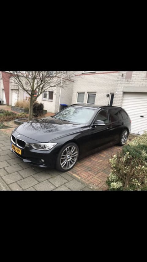 BMW 320d EffiecientDynamics Edition Touring High Execu (2013)
