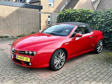 Alfa Romeo Spider 1750 Turbo (2010)