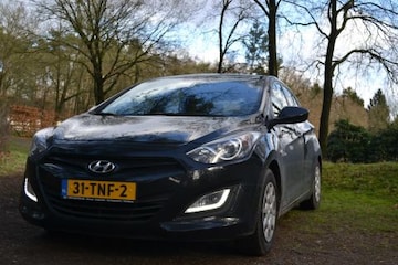 Hyundai i30 1.6 GDI i-Motion (2012)