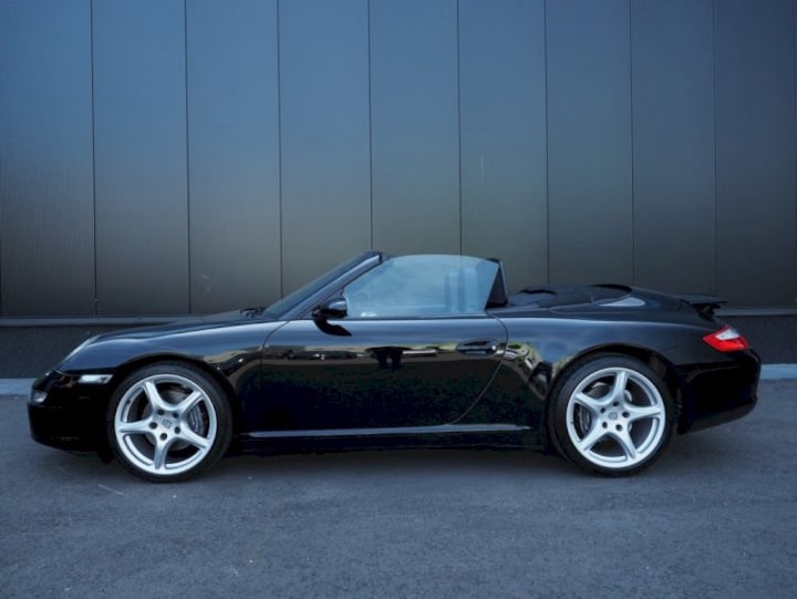Porsche 911 Carrera Cabriolet (2007)