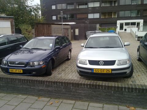 Volvo V40 1.9 D 115pk Europa Elegance (2002)