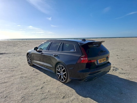 Volvo V60 T6 Plug-in Hybrid AWD Ultra