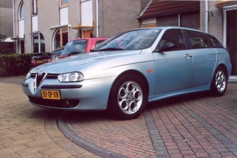 Alfa Romeo 156 Sportwagon 2.4 JTD (2000)