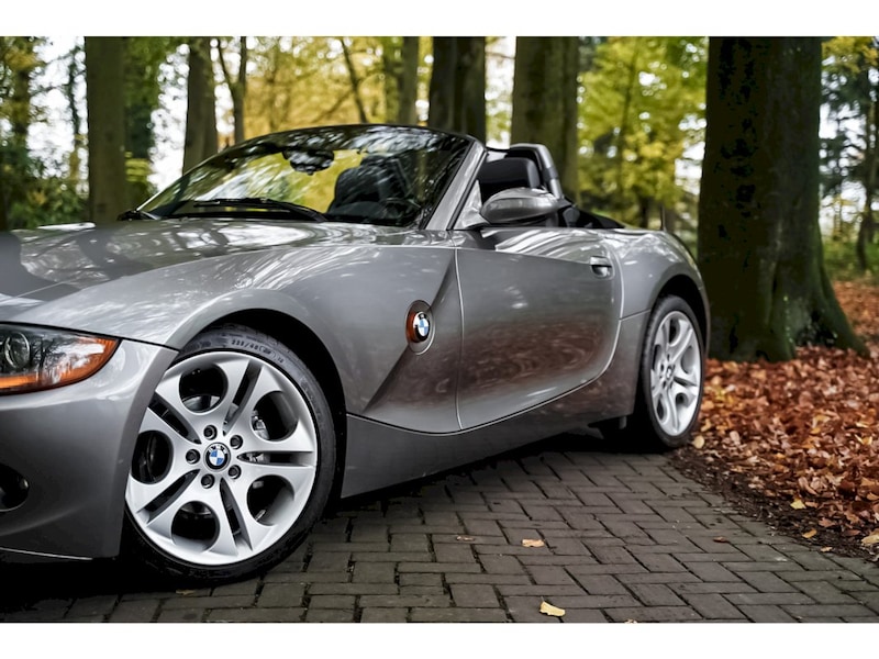 BMW Z4 roadster 2.5i S (2003)