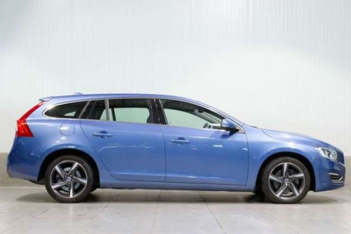 Volvo V60 T5 Summum (2014)
