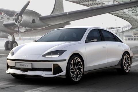 Hyundai Ioniq 6 77.4kWh Connect (2025)