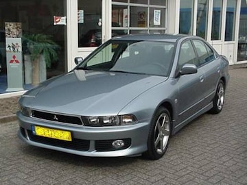 Mitsubishi Galant 2.0 Elegance (2002)