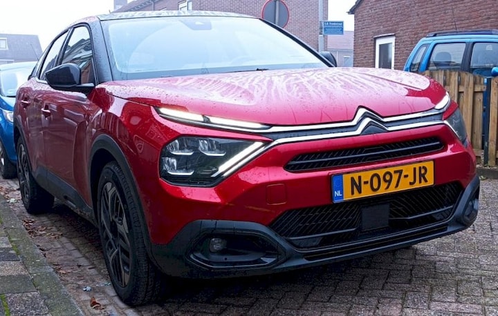 Citroen C4 PureTech 130 Shine (2021)
