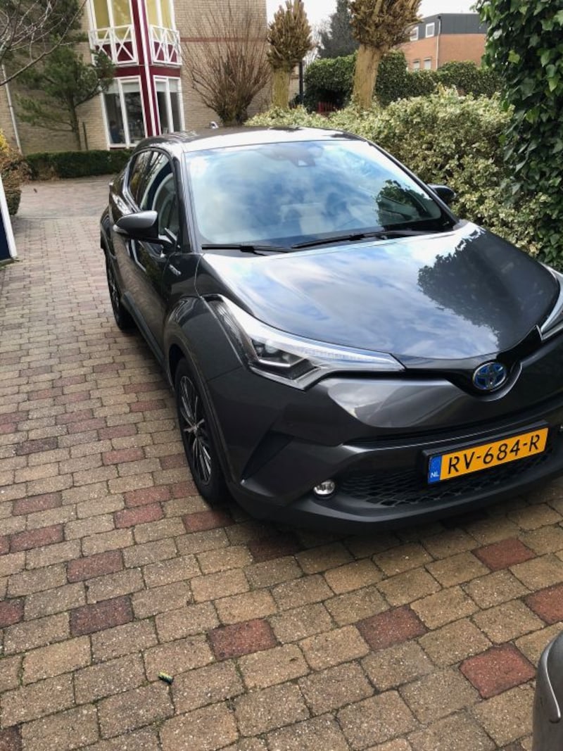 Toyota C-HR 1.8 Hybrid Executive (2018)