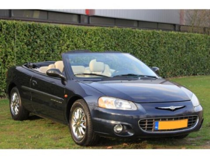Chrysler Sebring Cabrio 2.7i 24V Limited