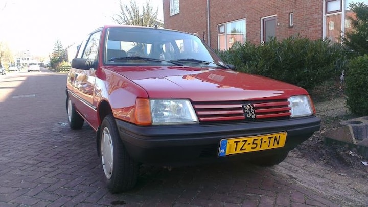 Peugeot 205 XR 1.4 (1989)