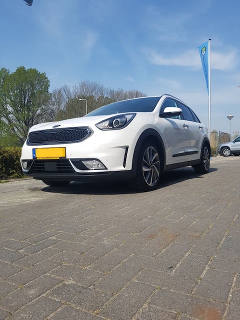 Kia Niro 1.6 GDi Hybrid ExecutiveLine (2018)