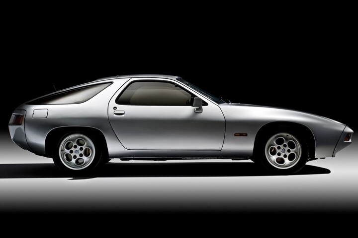 Porsche 928