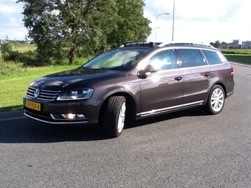 Volkswagen Passat Variant 1.4 TSI EcoFuel Highline (2011)