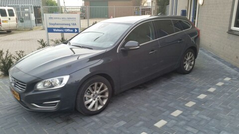 Volvo V60 D4 Summum