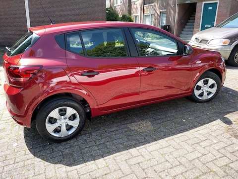 Dacia Sandero TCe 90 Essential